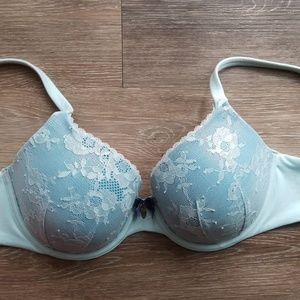 🎉2/$27 Victoria's Secret bra